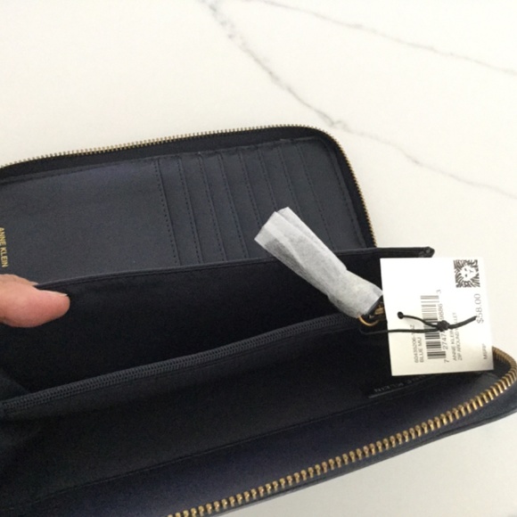 Anne Klein Wallet - Picture 4 of 5